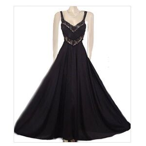 💚Undercover Wear Vintage Night Gown